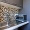 Maryam's 2-BR Apt Facing Larnaca Harbor W/ Pool