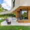 Souvenirs architect's house with pool and garden - Écully