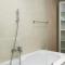 Modern 2BR Stylish Apartment with Large Backyard - Fully-Equipped Accomodation - 比尔基卡拉