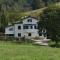 Villa Prada Beauty through pastures and Lake Garda