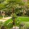 Cinqueteste Luxury Home