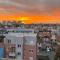 Casa de Dinca, 2 bedroom, big balcony, free parking zone