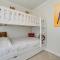 Screened Lanai and Heated Pool Spring Hill Home - Spring Hill