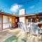 NEW Beautiful San Diego Mid-Century Treehouse