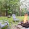 Modern Rustic Escape w/Hot Tub - High Falls Lodge - 索格蒂斯