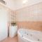 VILLA AGAPE - Three bedroom villa on 15k m2 olive grove - Incredible 360 view - Free parking - Private pool and jacuzzi