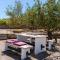VILLA AGAPE - Three bedroom villa on 15k m2 olive grove - Incredible 360 view - Free parking - Private pool and jacuzzi