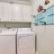 Sunny Miramar Beach Condo with Beach Access! - ديستين