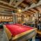 Luxury Chalet Cortina with Jacuzzi