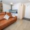 LL Properties - H81 Charming Deluxe Apartment