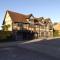Avonvale Holiday Lodges, your home from home on the edge of THE COTSWOLDS