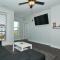 Unique 1 bdrm Apt for the Modern Traveler POOL