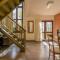 Quiet and comfortable loft with amenties & service