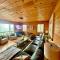 Treehouse Cabin with Mountain, River Views and Arcades - Блу-Ридж