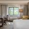 DoubleTree by Hilton Hotel Chicago Wood Dale - Elk Grove