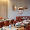 AC Hotel Paris Porte Maillot by Marriott, A Marriott Luxury & Lifestyle Hotel