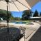 Redding 3 Bedroom with a Pool - Redding