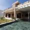 The Lawn House : 3BHK Furnished Villa with Lawn