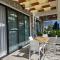 Serene Three-Bedroom Retreat in Unforgettable Setting - كيرينيا