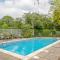Dedham Vale Cottage with Swimming Pool - Yew Tree Barn