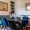 The Plumb Townhouse in Warwick Centre