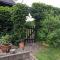 Rustic Log Cabin - Dog Friendly - Sleeps 2 - Views - Shrewsbury