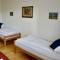Green River Rooms