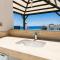 Thalassa Beach Resort 2 Bedroom Penthouse with a Hot Tub