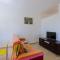 2 Bedroom Pet Friendly Apartment In Porto Santelpidio