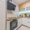 Stunning Apartment In Mrljane With Wifi - Mrljane