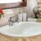 Casa Clara in Uri in the Nuraghe of Santa Cadrina a short distance from the beaches - Uri