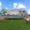 Starlite Vintage Resort