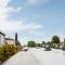 Awesome Home In Breukelen