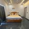 Hotel Arrow 19 - Bareilly
