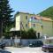 Spacious Penthouse Apartment Vindobona, panorama view to danube river & vineyard