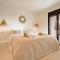 Boutique Villa The Shine - Sea view and style in Moraira - by OYOOSTAYS