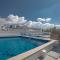 Pavlinia Hotel & Apartments