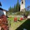 La Volpe Rossa Rooms and Apartments