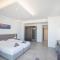 Pavlinia Hotel & Apartments