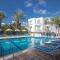 Pavlinia Hotel & Apartments