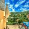 casa con terrazza panoramica in tipico borgo ligure - 因佩里亚
