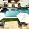 Sun Plaza Suites - Adults Only