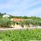Vineyard House & Olive Grove House