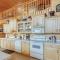 Pet-Friendly Cabin Less Than 1 Mi to Panguitch Lake!