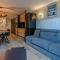 Very nice flat for 5 with swimming pool tennis court and free park