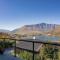 Style & Tranquillity - 3 Bedroom House - Queenstown