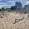 Chalet cosy avec terrasse, 6 couchages, piscine chauffée, proche plage et commerces - FR-1-361-477