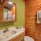Blue Rose Cabins - Oleander Cabin