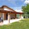 Beautiful Home In Preci With Wifi