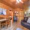 Blue Rose Cabins - Pine Ridge Cabin
